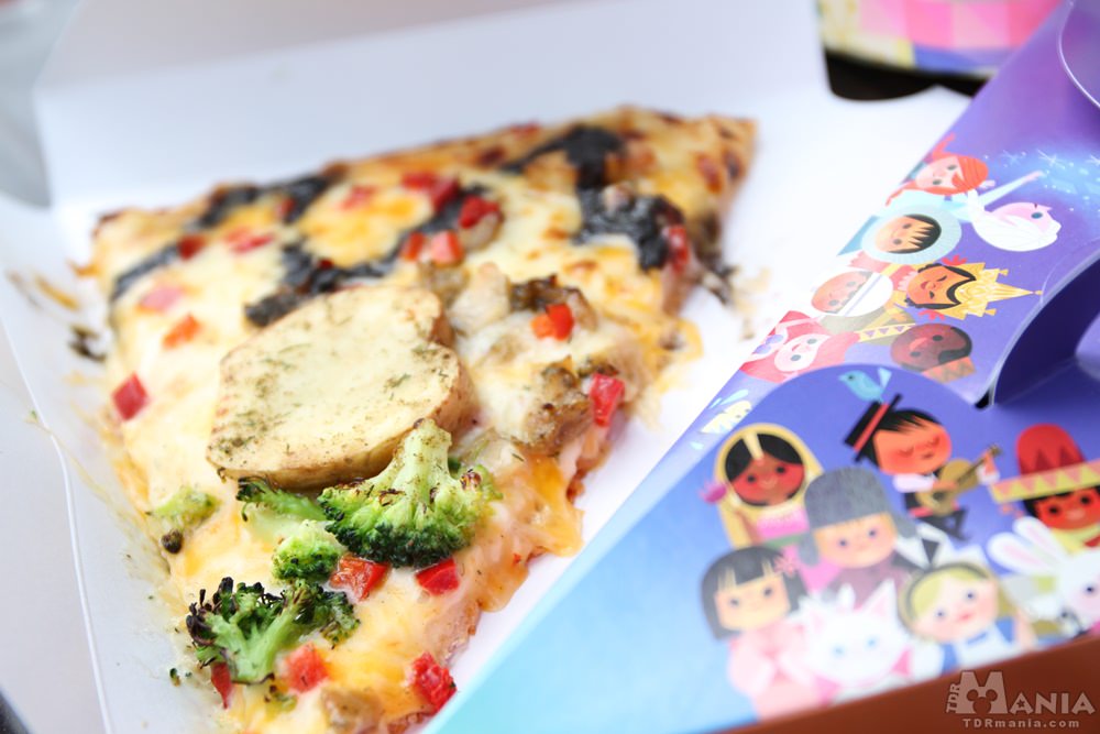 ピッツァ・スモールワールド第3弾「チキン＆ベジタブルのピザ」